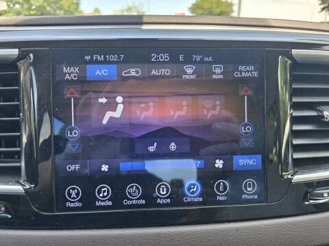 2017 Chrysler Pacifica Touring-L Plus