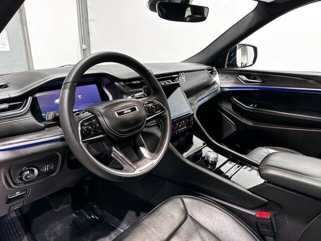 2023 Jeep Grand Cherokee Overland