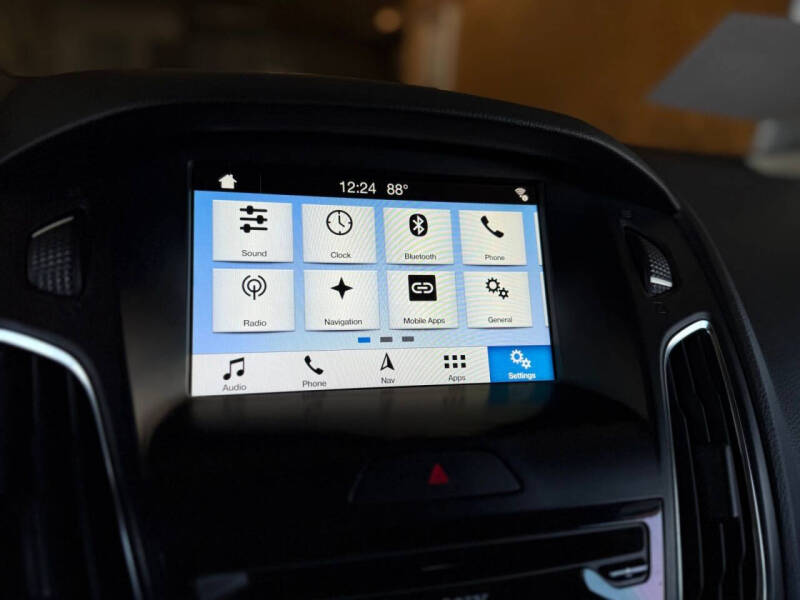 2018 Ford Focus Titanium