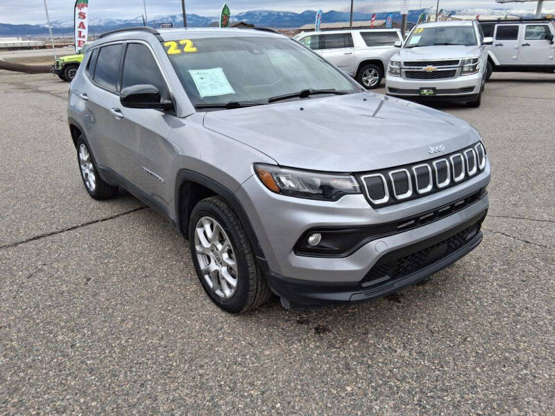 2022 Jeep Compass Latitude Lux