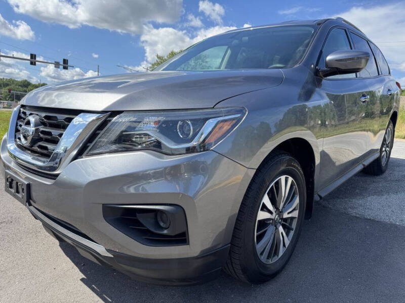 2017 Nissan Pathfinder S
