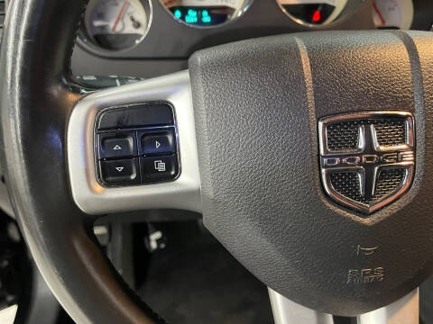 2012 Dodge Challenger SXT