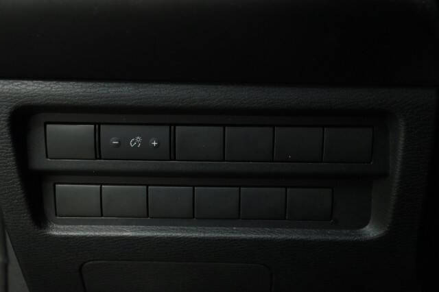 2024 Mitsubishi Outlander ES