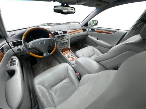 2005 Lexus ES 330