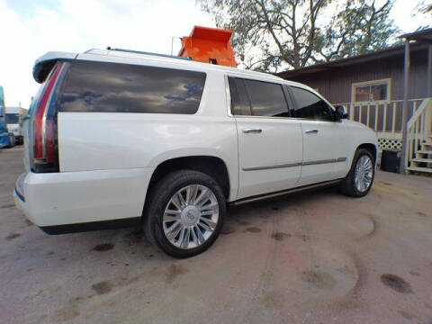 2019 Cadillac Escalade ESV Platinum