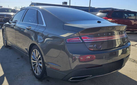 2017 Lincoln MKZ Select