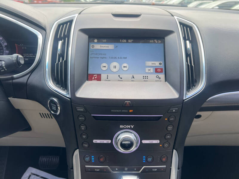 2018 Ford Edge Titanium
