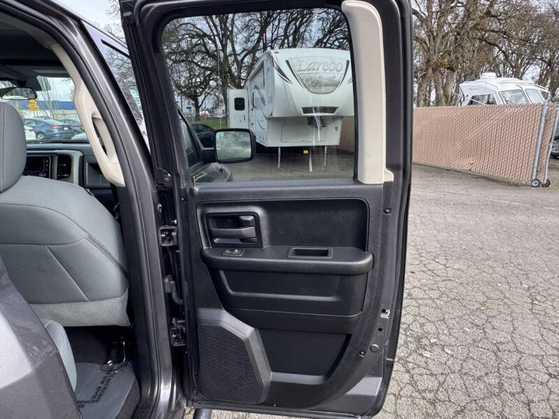 2019 RAM 1500 Classic Express