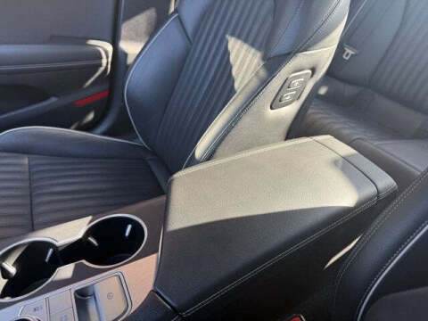 2019 Genesis G70