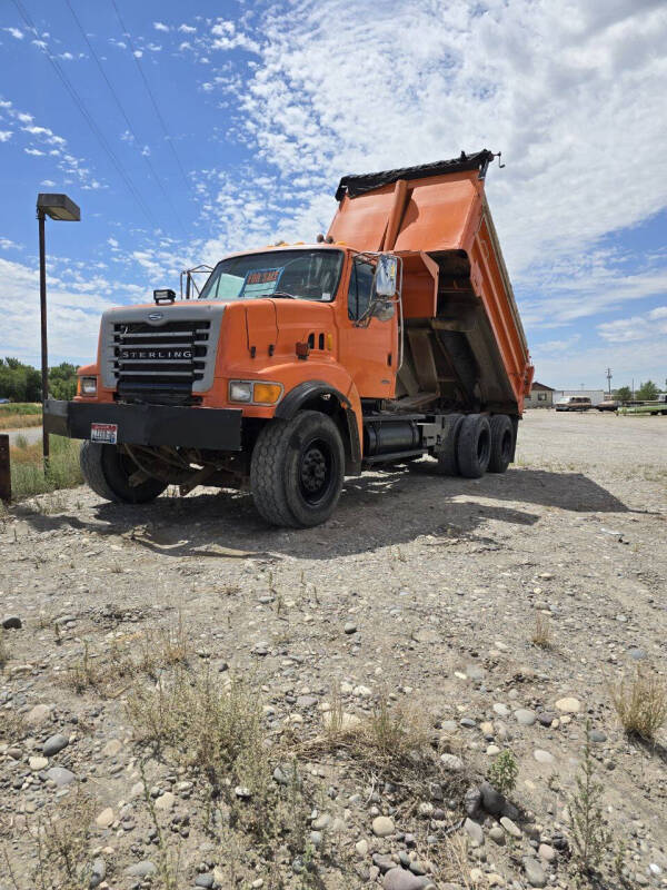 2004 Sterling LT9500 Series