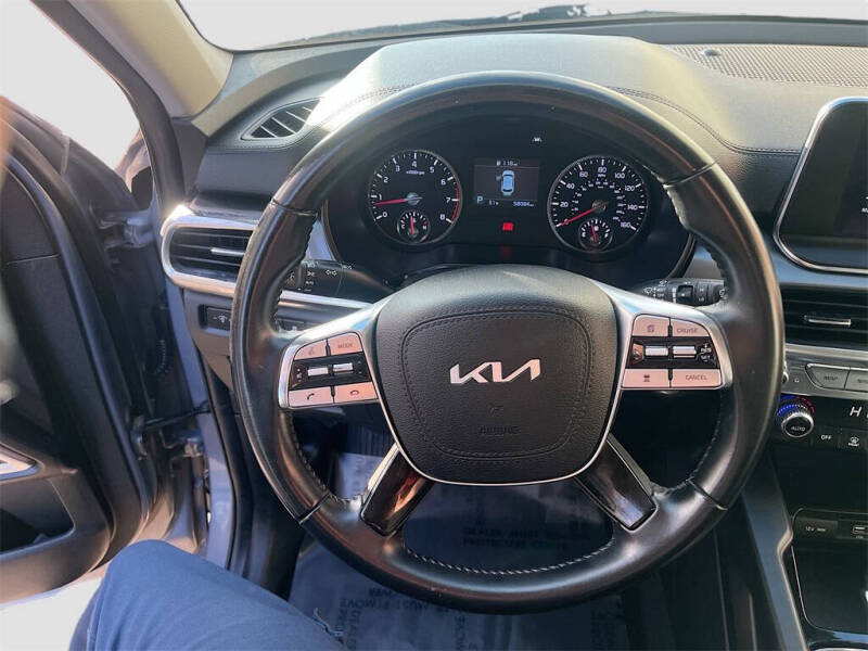 2022 Kia Telluride LX