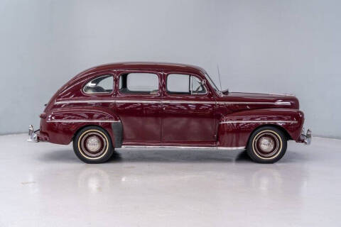 1948 Ford Super Deluxe