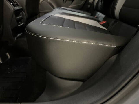 2023 Volkswagen Taos SEL 4Motion