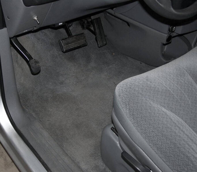 2005 Dodge Grand Caravan SE