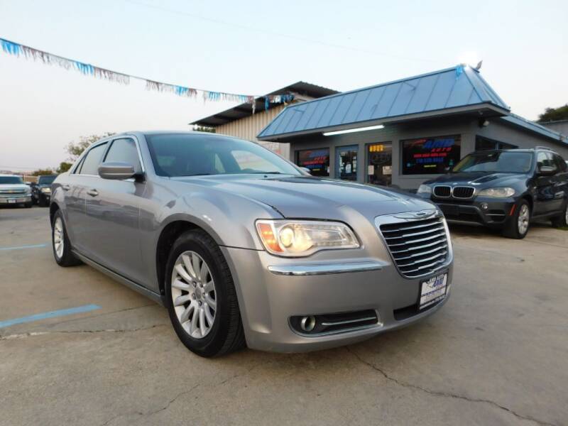 2013 Chrysler 300 for sale at AMD AUTO in San Antonio TX