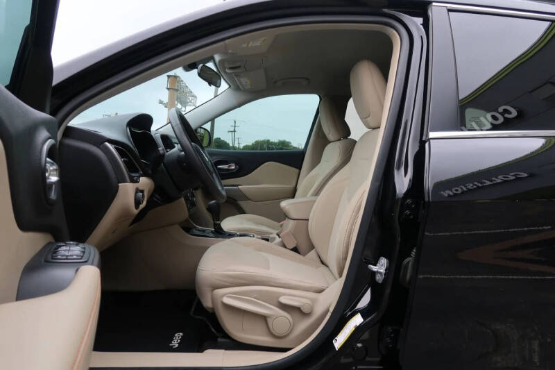 2019 Jeep Cherokee Latitude