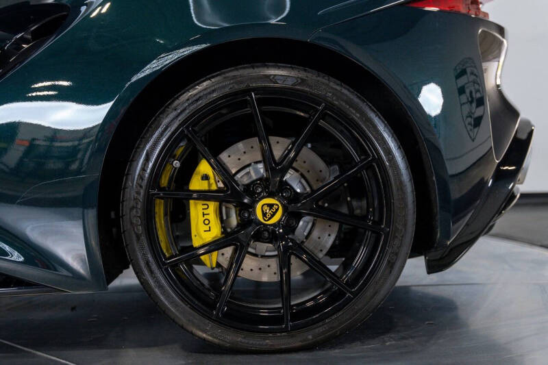 2024 Lotus Emira V6 First Edition