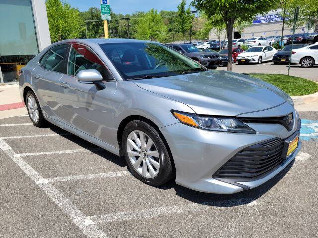 2019 Toyota Camry LE