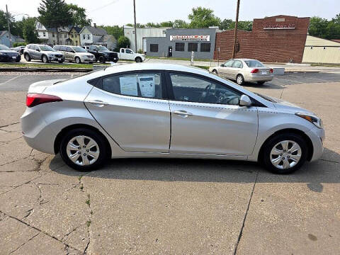 2016 Hyundai Elantra