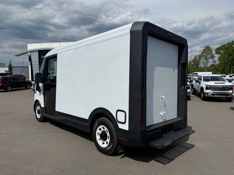 2024 BrightDrop Zevo 400