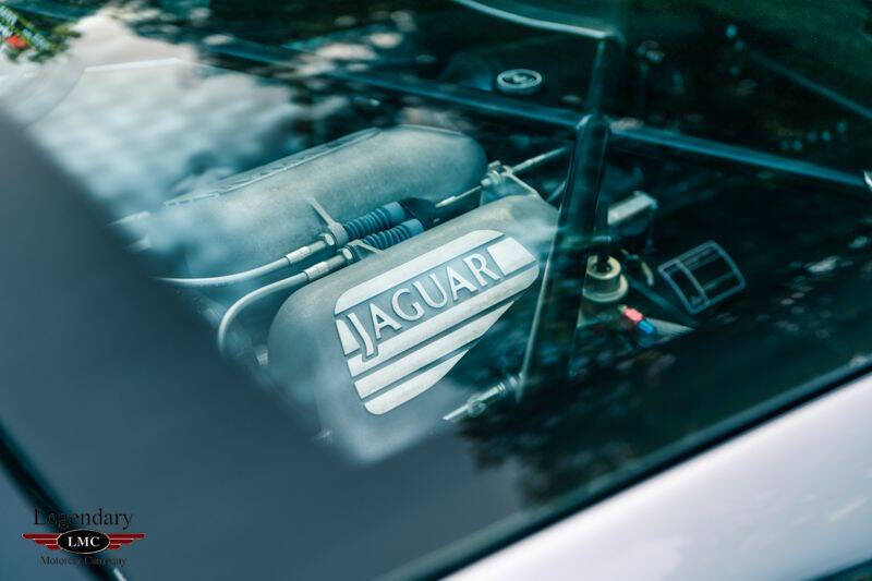 1993 Jaguar XJ 220
