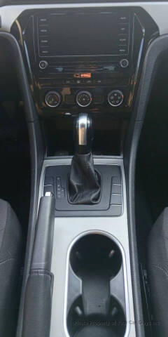 2020 Toyota Prius LE