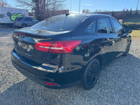 2018 Ford Focus S