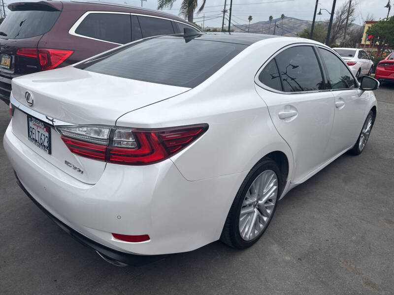 2017 Lexus ES 350