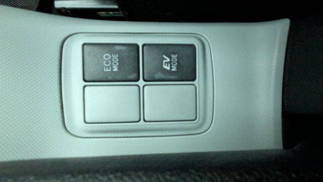 2013 Toyota Prius c Three