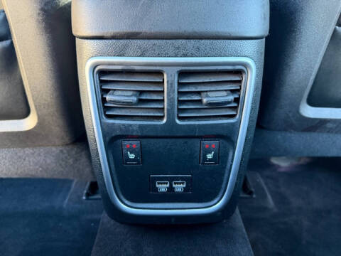 2017 Chrysler 300 C Platinum