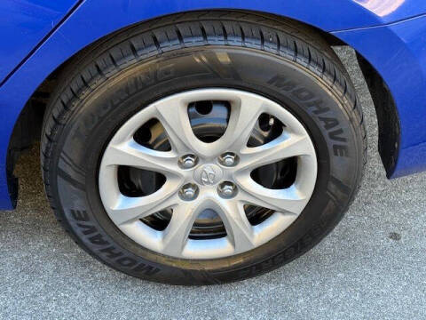 2012 Hyundai Accent GLS