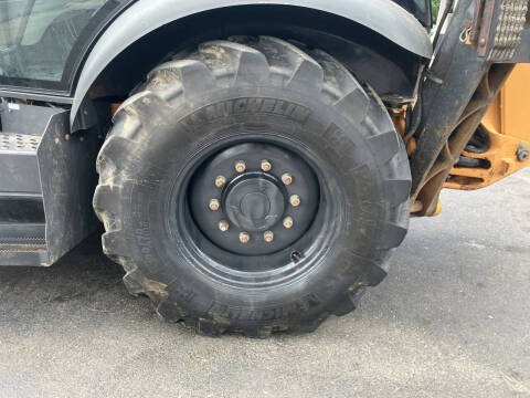 2017 Case IH  580SN