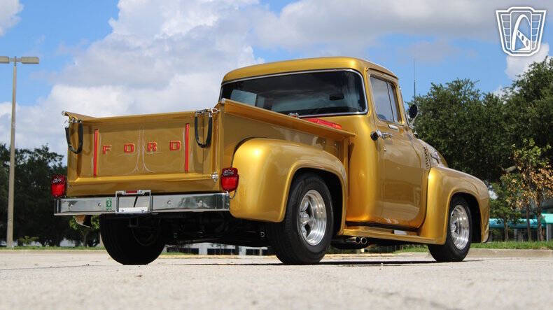 1956 Ford F-100