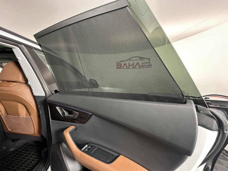 2022 Audi Q8 quattro Prestige 55 TFSI