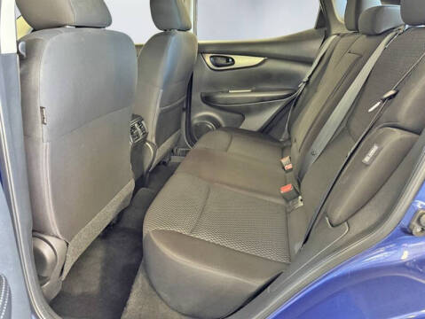 2022 Nissan Rogue Sport S