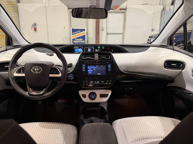 2016 Toyota Prius Two Eco