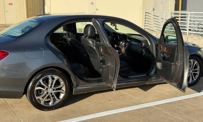 2017 Mercedes-Benz C-Class