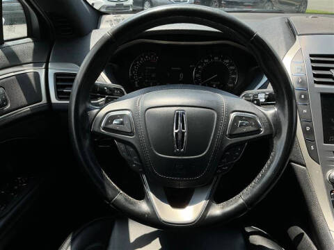 2017 Lincoln MKZ Premiere