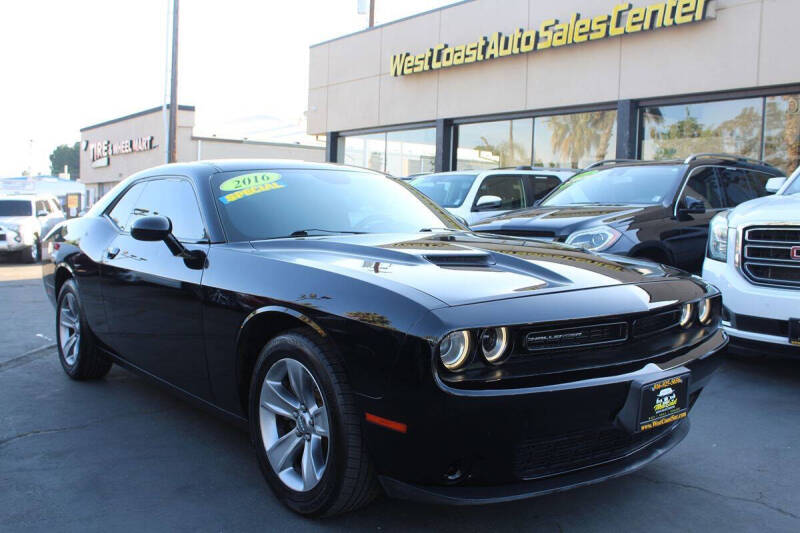 2016 Dodge Challenger SXT