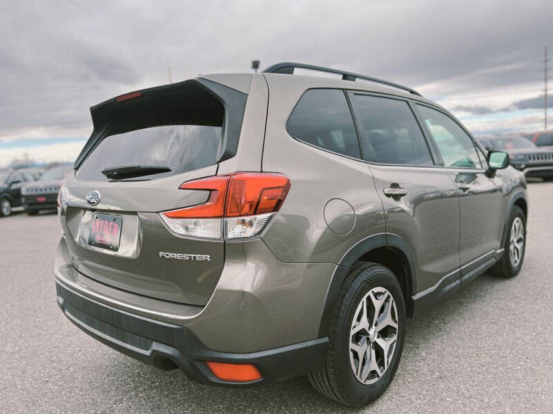 2020 Subaru Forester Premium