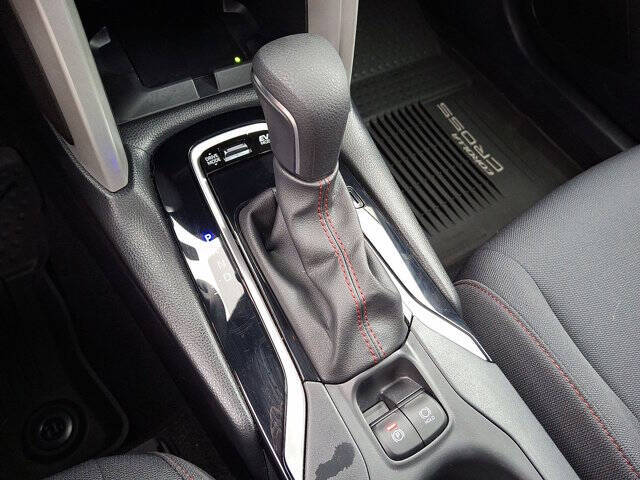 2024 Toyota Corolla Cross Hybrid Nightshade