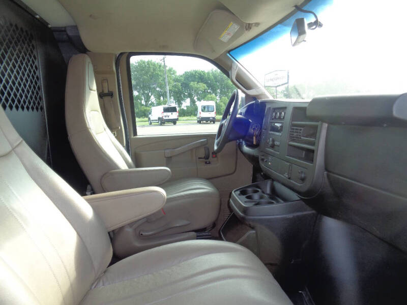 2016 Chevrolet Express 2500