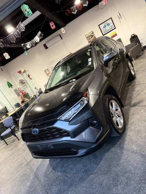 2021 Toyota RAV4 Hybrid XLE Premium