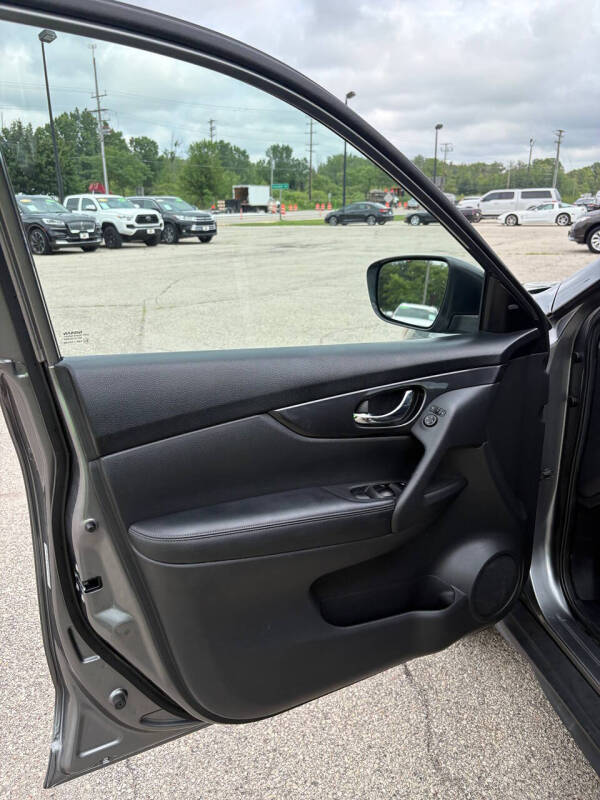 2018 Nissan Rogue S