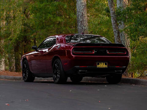 2018 Dodge Challenger SXT Plus