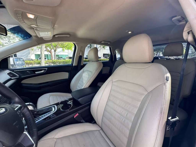 2017 Ford Edge SEL