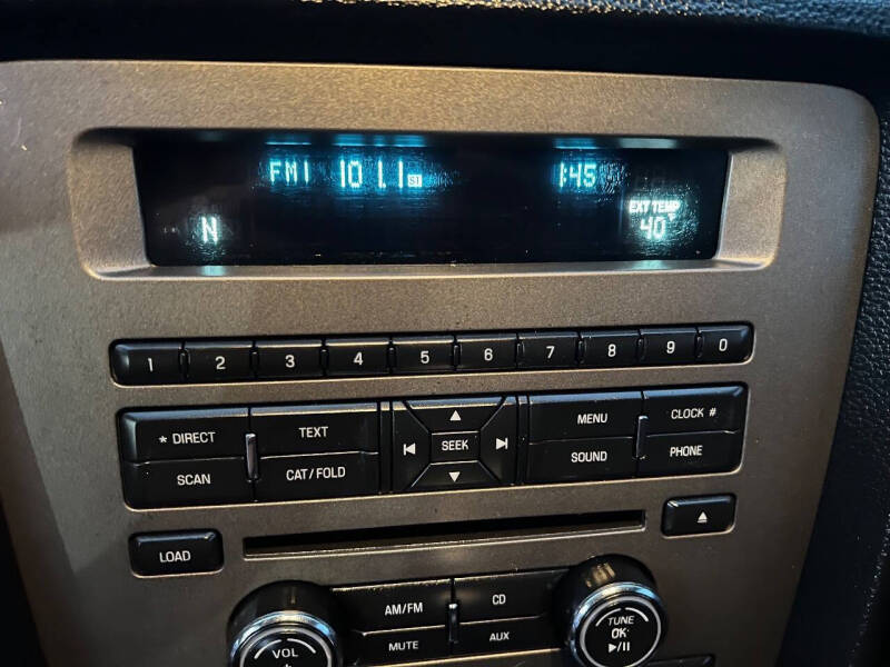 2014 Ford Mustang V6