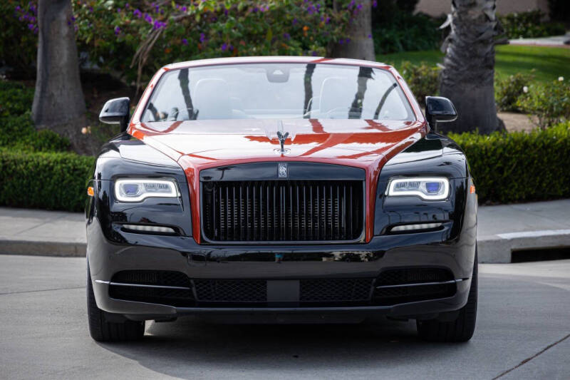 2019 Rolls-Royce Black Badge Dawn