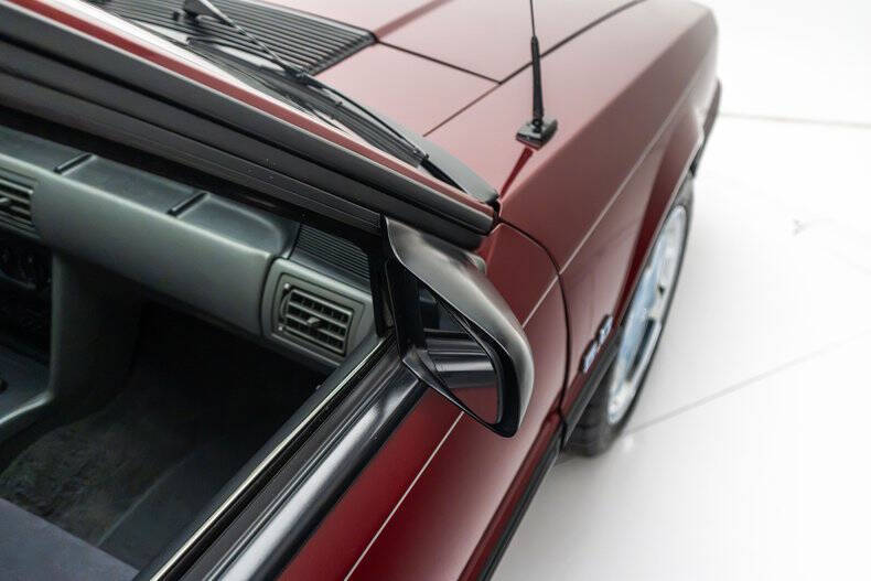 1988 Ford Mustang