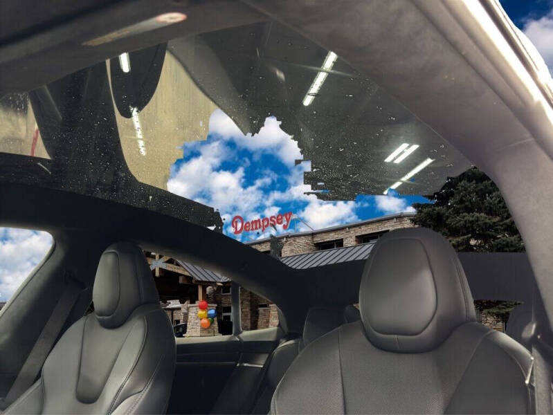 2022 Tesla Model S Plaid